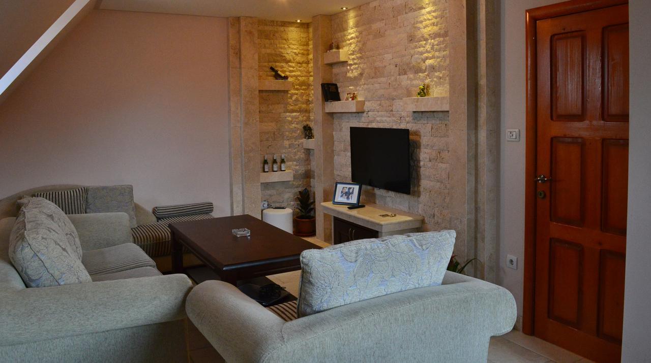 Apartmani Vila Zabljak Luaran gambar
